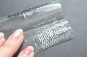 [Review] Maybelline Fashion Brow 24H Color Matcher #5 Dark Brown | My Dandelion Dreams